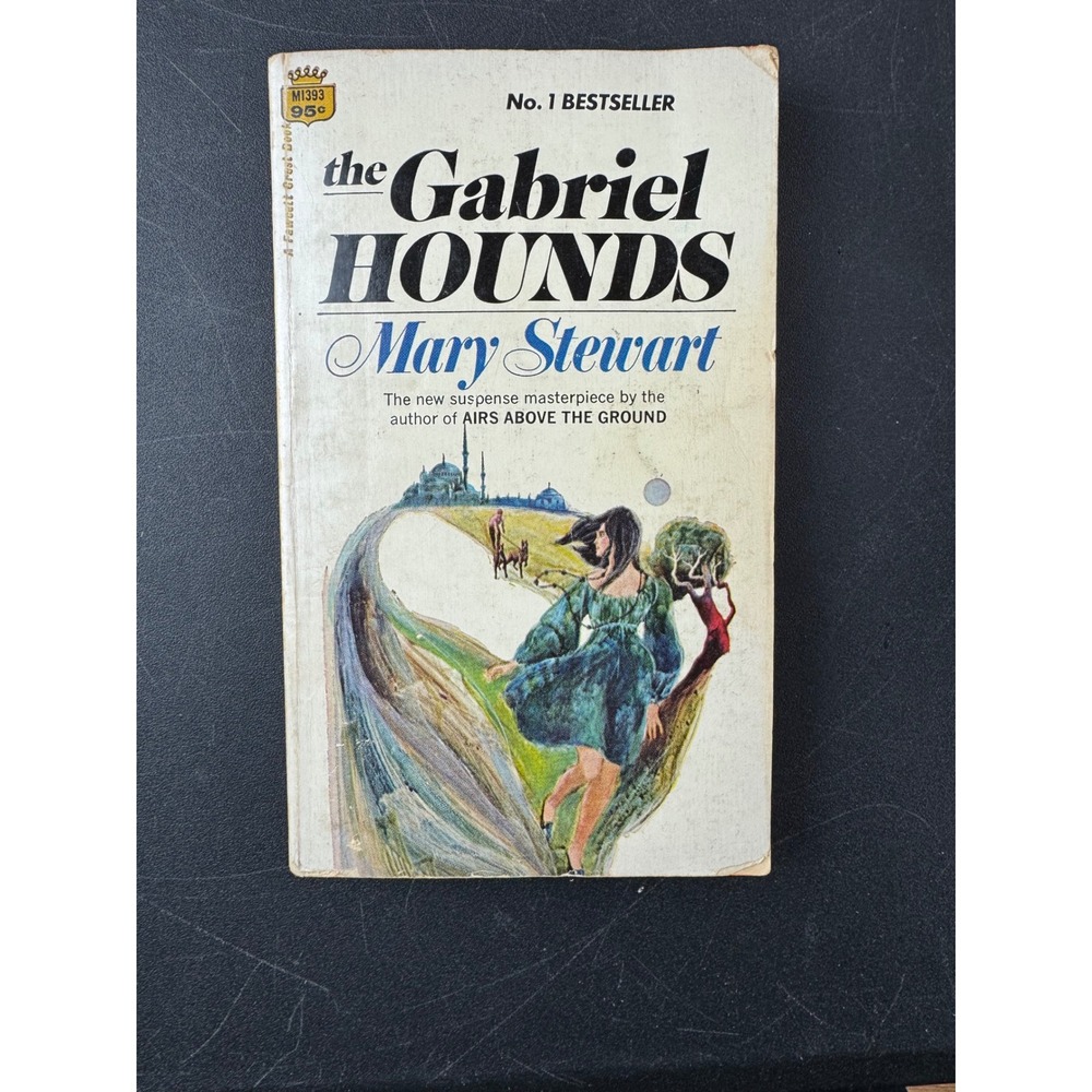 The Gabriel Hounds Mary Stewart Vintage Paperback Fawcett Crest Book‎ 1967